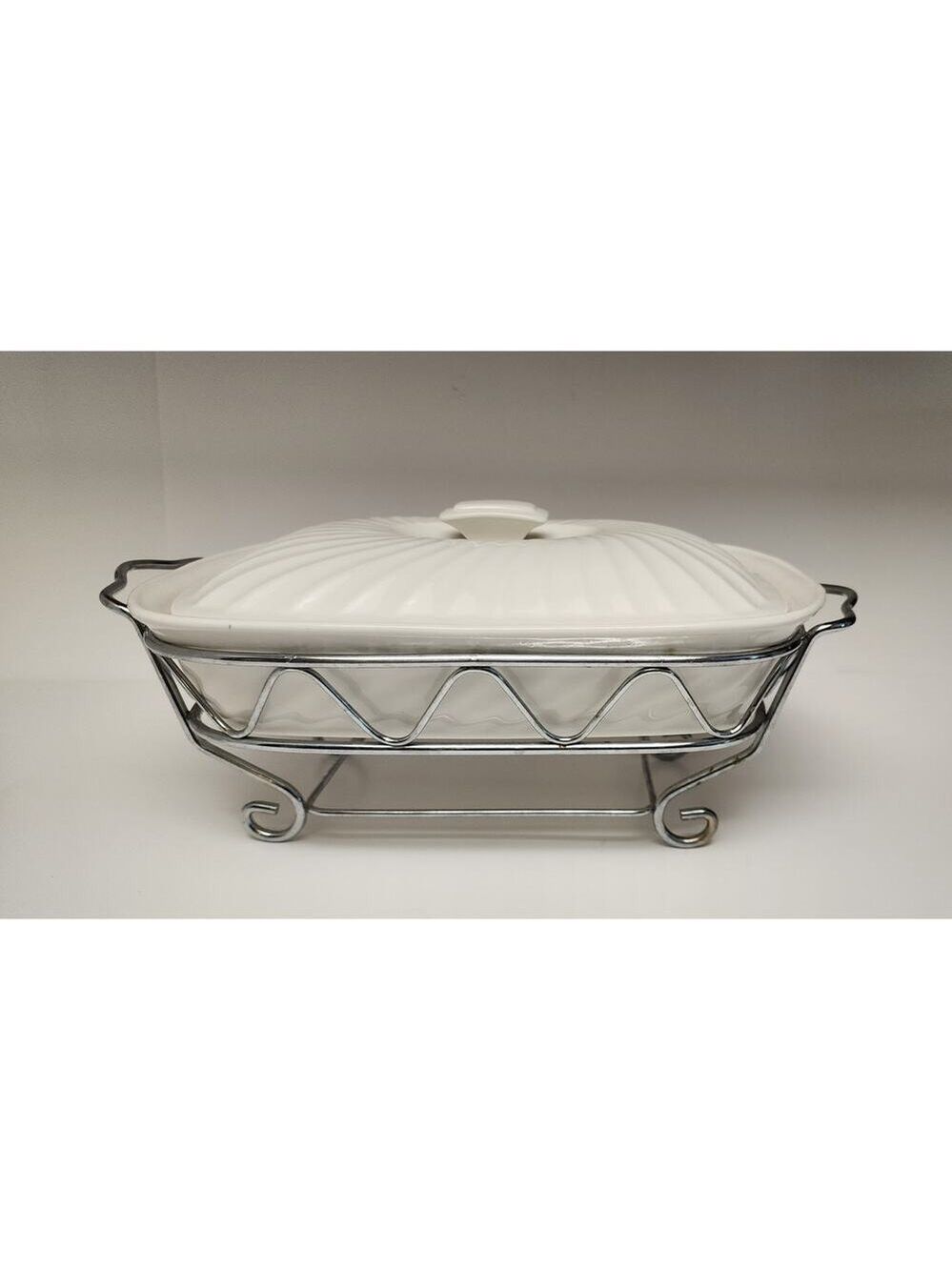 Godinger Rare Vintage 2 Quart Rectangular Covered Porcelain Baker W/Serving Rack
